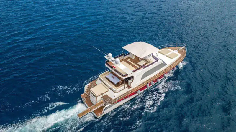 Комфортный круиз в Бодруме: роскошная моторная яхта, 24 метра, 5 кают