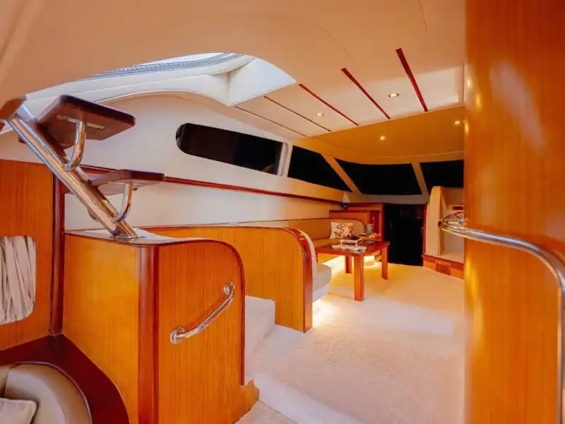 Antalya'da 30 Metre 5 Kabinli 10 Kişilik Konaklamalı Özel Yapım Lüks Yat